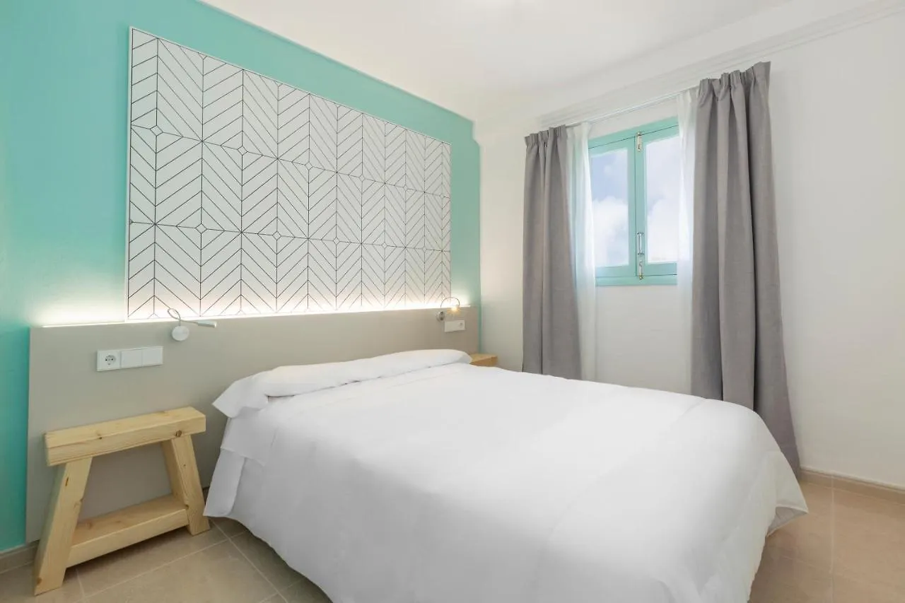 Apartment Apartamentos Los Arcos Santa Eularia des Riu Spain