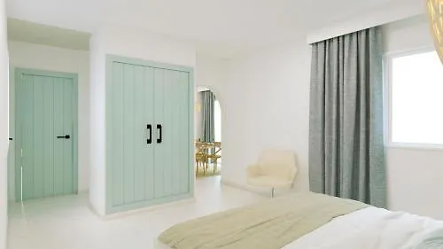 Apartamentos Los Arcos Santa Eularia des Riu Apartment
